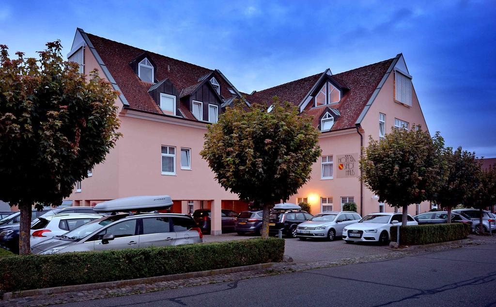 Hotel Am Stadthaus Нойенбург-ам-Райн Экстерьер фото